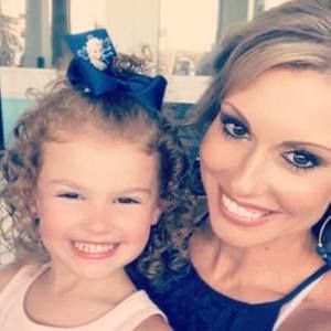 Meet your Posher, Casey